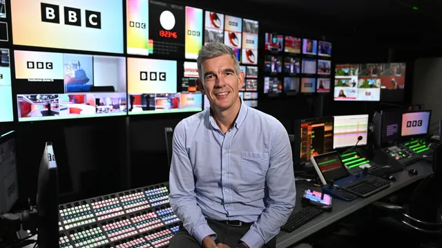 BBC Staff In Town Hall Revolt Over 1% Pay Rise, Jornais em Contra e Romesh Ranga