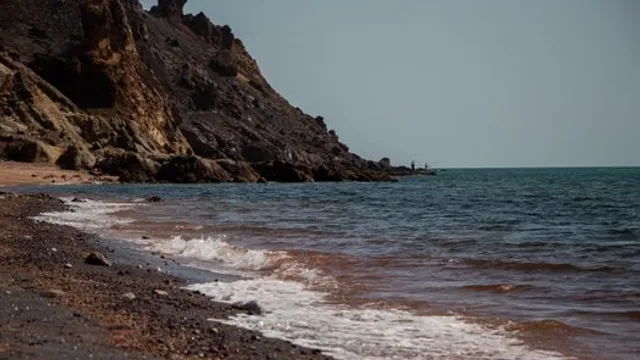 O Estreito de Hormuz Fica Fechado por 100 Dias. Por que Os Preços do Óleo Não Sa
