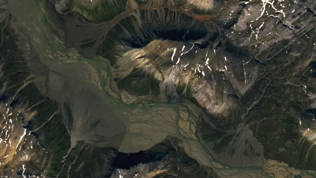 Fans Aluviais na Rússia: Uma Formação Natural Impressiva