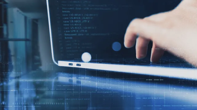 De Línguas Aplicadas à Mainframe: O Primeiro Passo Inesperado na Carreira de Tec