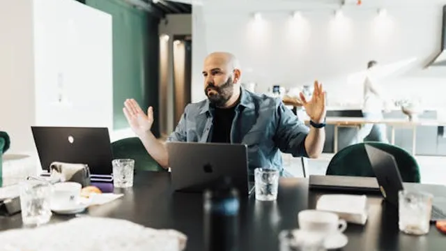 Gen Digital confirma participação de CEO e CFO em próximas conferências de inves