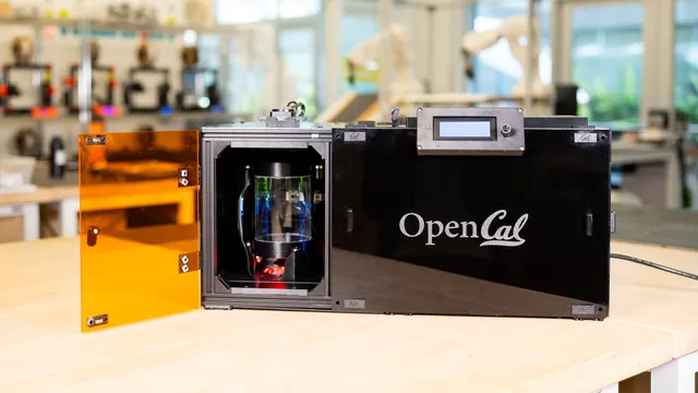 Imprima instantaneamente: o OpenCAL, o primeiro impressora 3D sem camadas do mun