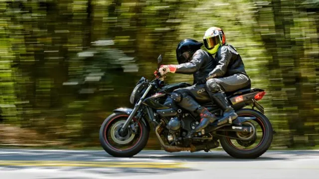 Kamen Rider Kabuto ganha data de lançamento na dublagem