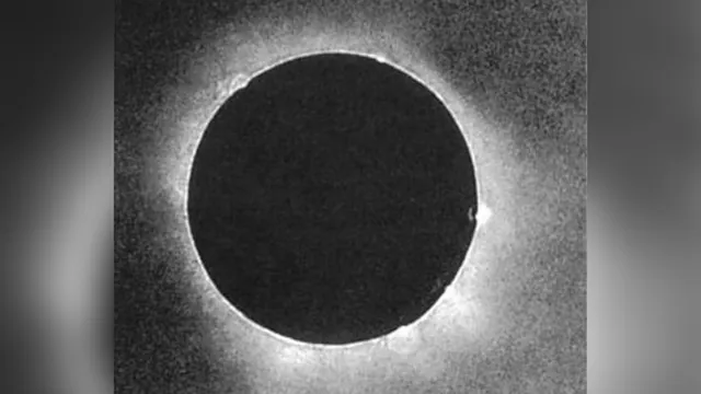 O Primeiro Fotograma de uma Sombra Total do Sol