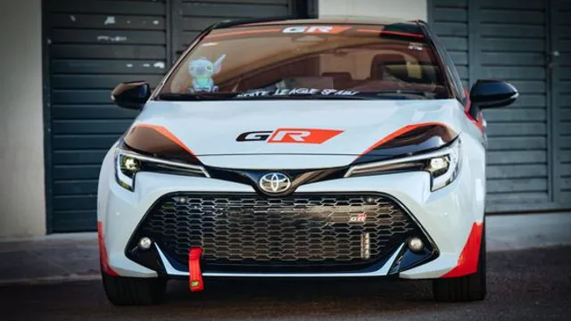 Toyota GR Corolla Morizo RR: O Novo Desafio ao Volkswagen Golf GTI